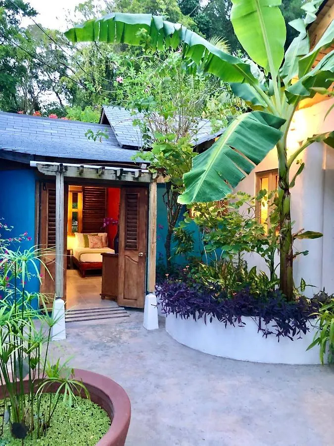 The Blue House Boutique Bed & Breakfast Bed & Breakfast Ocho Rios 5*,