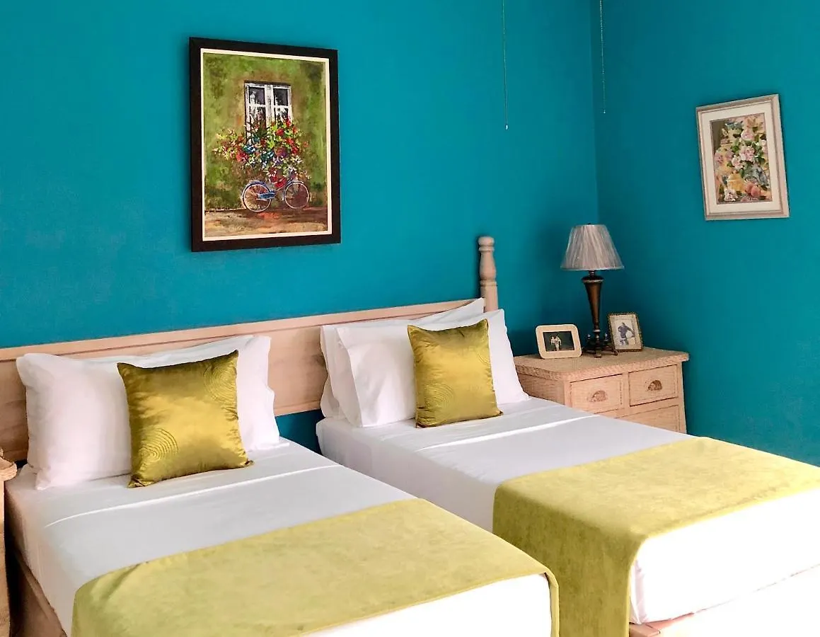 The Blue House Boutique Bed & Breakfast Bed & Breakfast Ocho Rios
