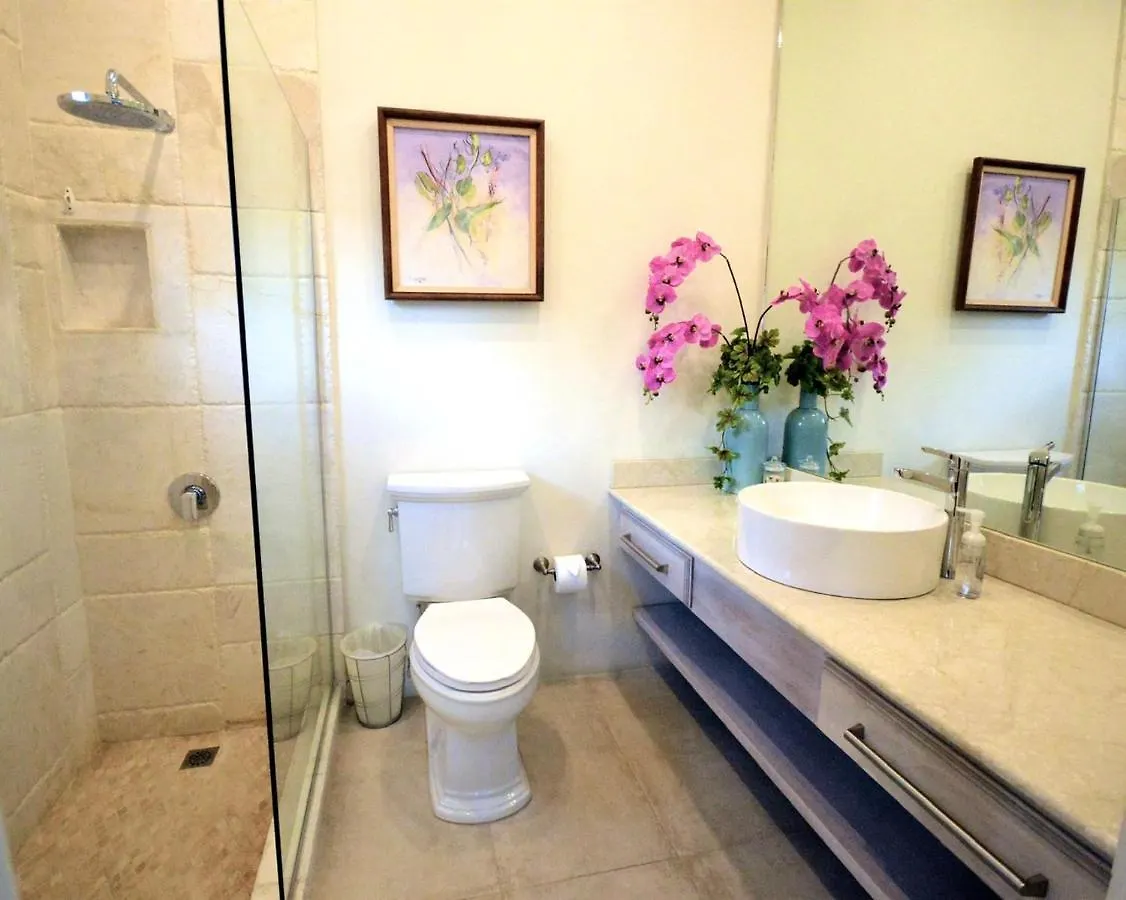 The Blue House Boutique Bed & Breakfast Bed & Breakfast Ocho Rios 5*,
